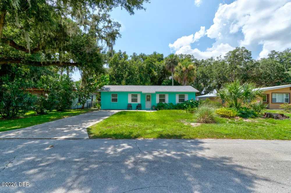 537 Blake Road South Daytona, FL 32119