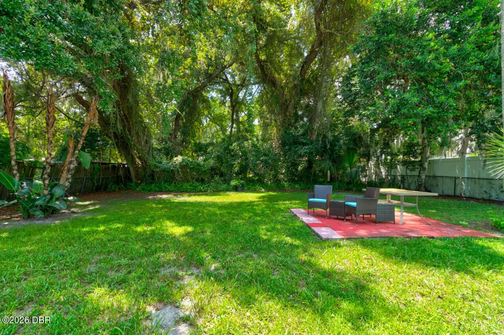 537 Blake Road South Daytona, FL 32119
