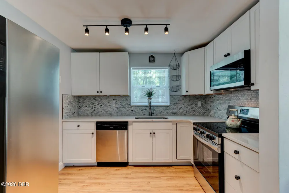 537 Blake Road South Daytona, FL 32119