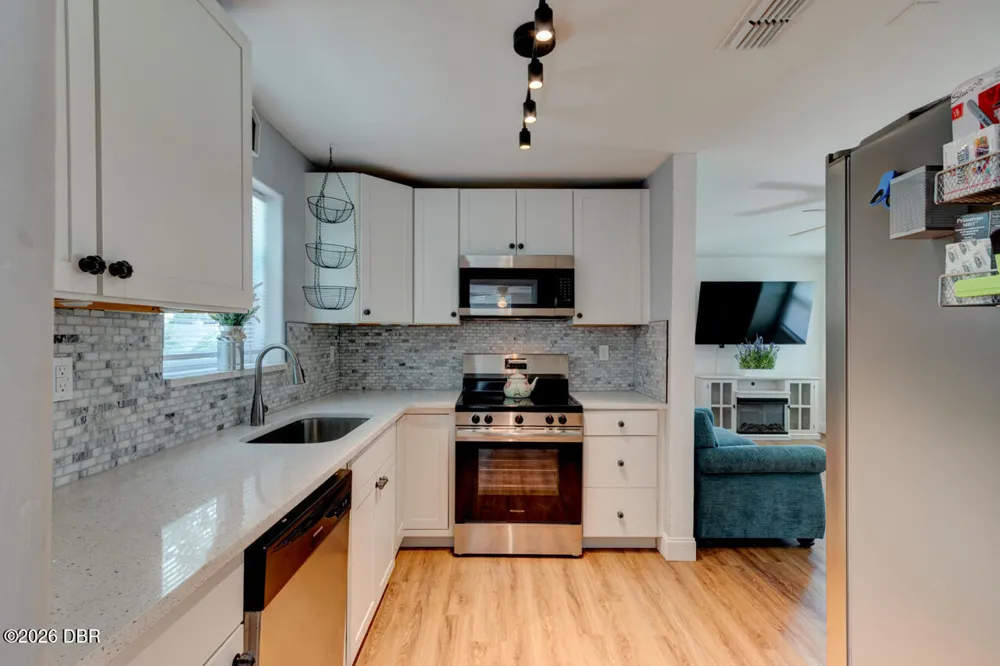 537 Blake Road South Daytona, FL 32119