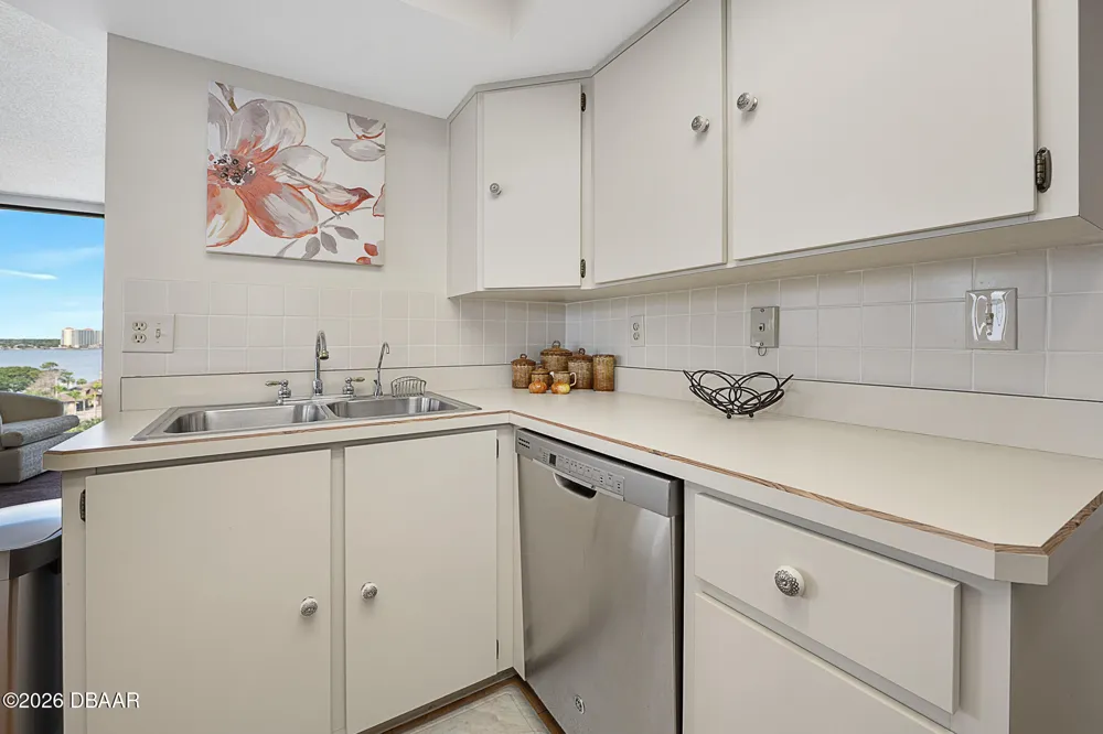 1 Oceans West Boulevard #6A6 Daytona Beach Shores, FL 32118
