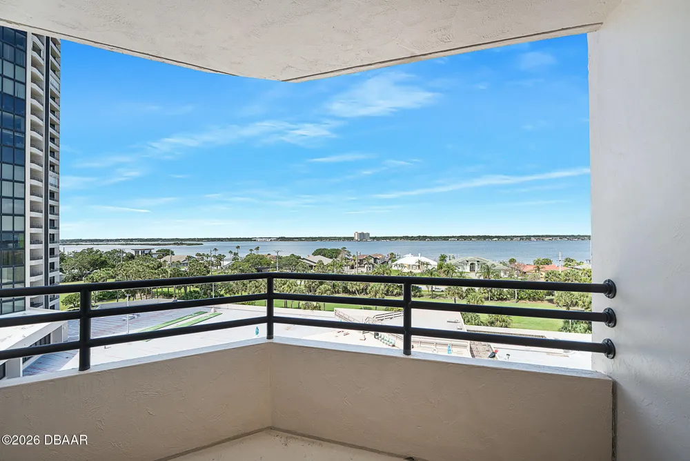 1 Oceans West Boulevard #6A6 Daytona Beach Shores, FL 32118