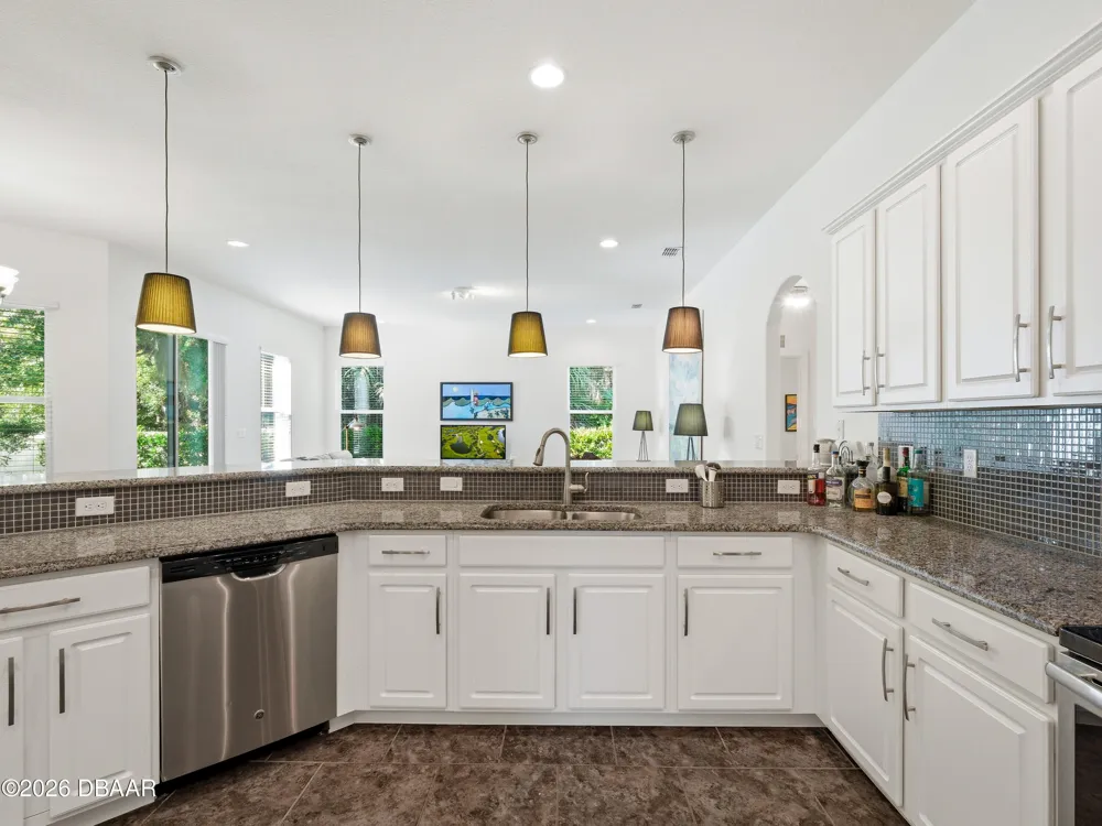 695 Grape Ivy Lane New Smyrna Beach, FL 32168