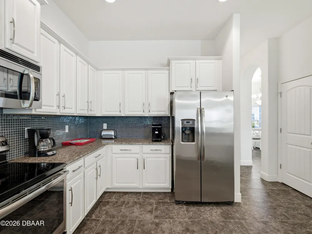 695 Grape Ivy Lane New Smyrna Beach, FL 32168