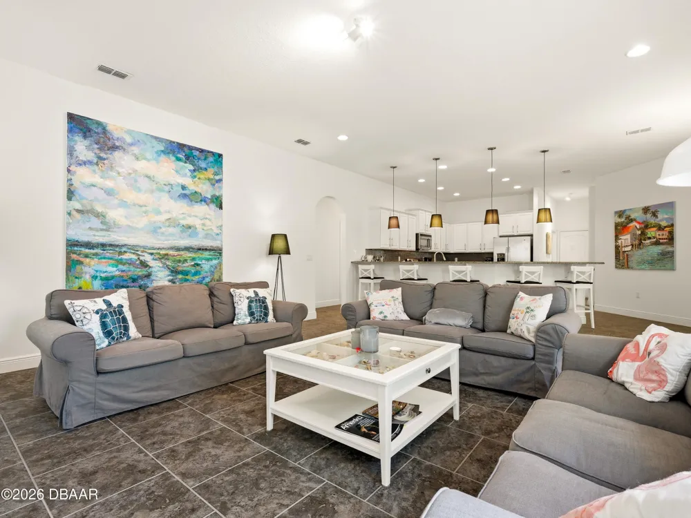 695 Grape Ivy Lane New Smyrna Beach, FL 32168