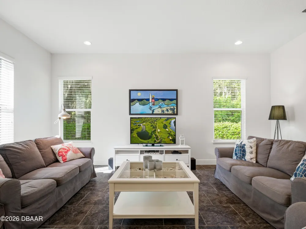 695 Grape Ivy Lane New Smyrna Beach, FL 32168