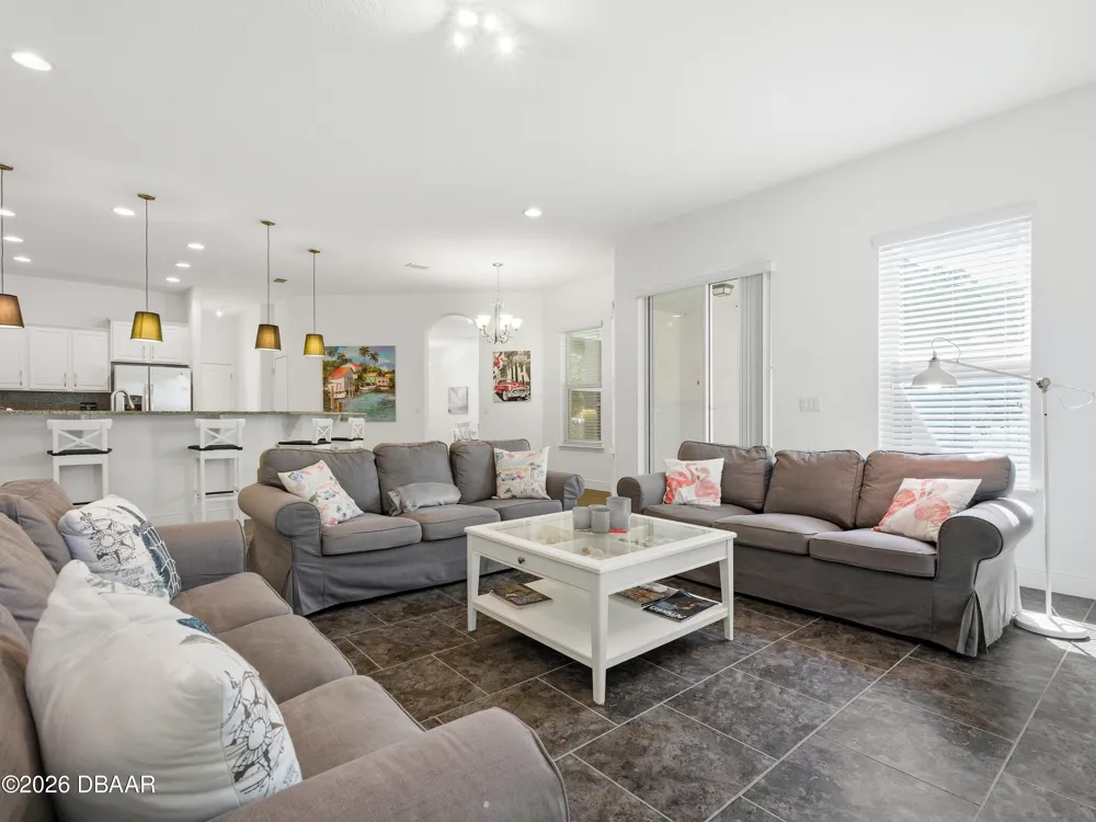 695 Grape Ivy Lane New Smyrna Beach, FL 32168