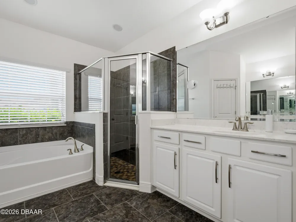 695 Grape Ivy Lane New Smyrna Beach, FL 32168