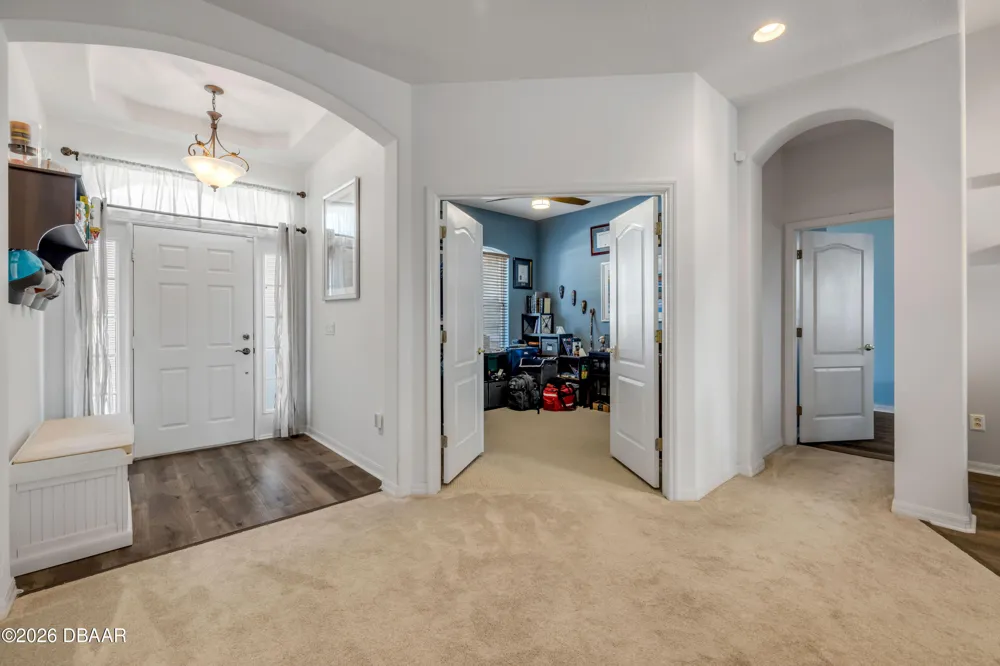 36624 Grand Island Oaks Circle Grand Island, FL 32735