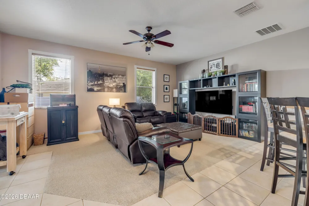 36624 Grand Island Oaks Circle Grand Island, FL 32735