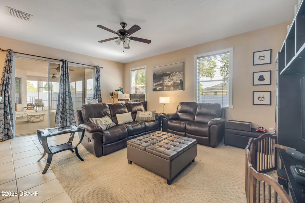 36624 Grand Island Oaks Circle Grand Island, FL 32735
