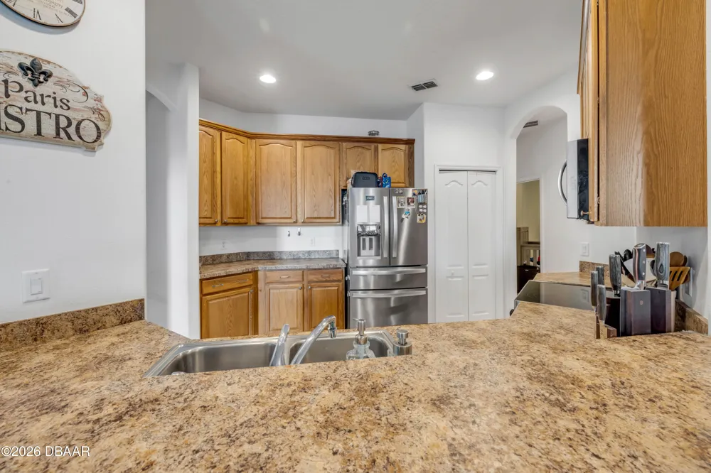 36624 Grand Island Oaks Circle Grand Island, FL 32735