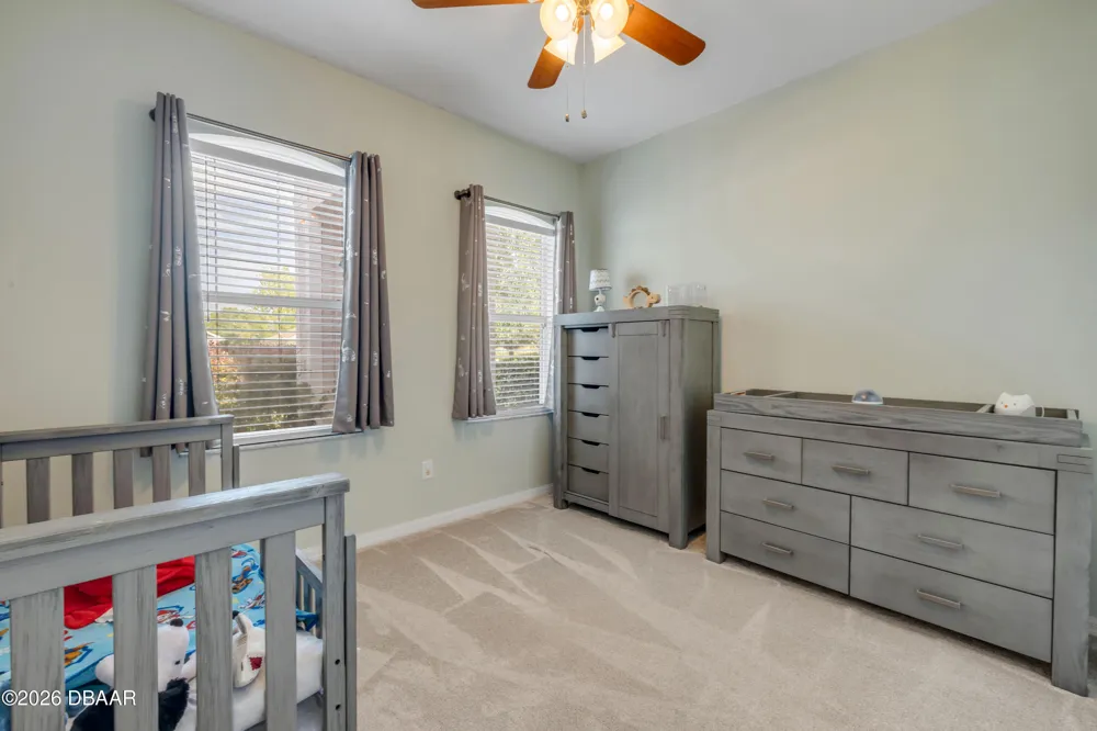 36624 Grand Island Oaks Circle Grand Island, FL 32735
