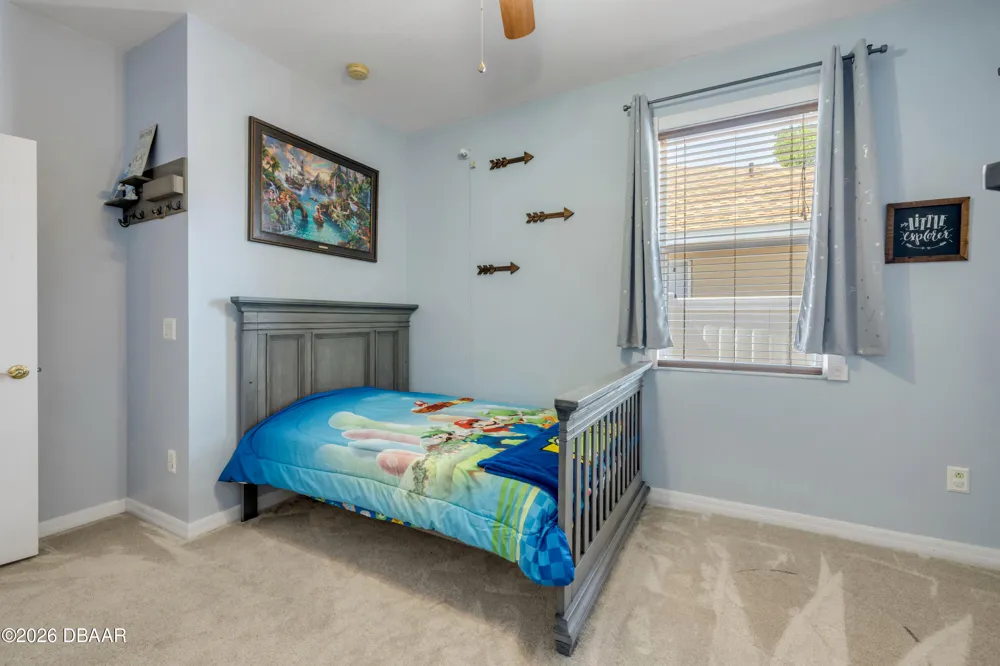 36624 Grand Island Oaks Circle Grand Island, FL 32735