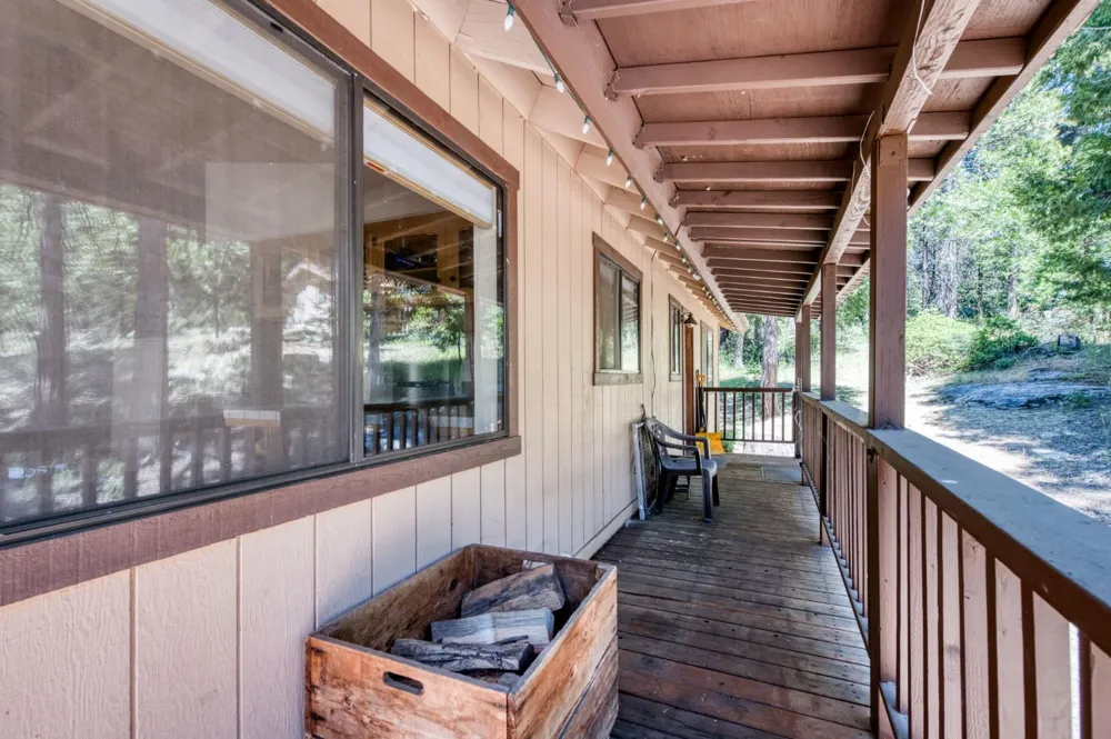 41962 Saddleback Road Shaver Lake, CA 93664