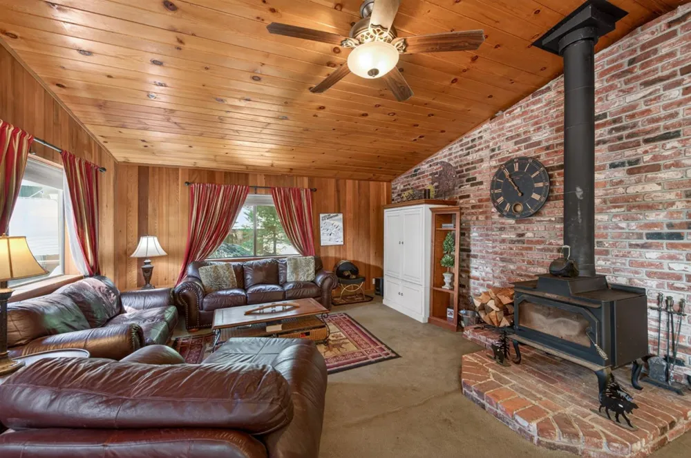 41962 Saddleback Road Shaver Lake, CA 93664