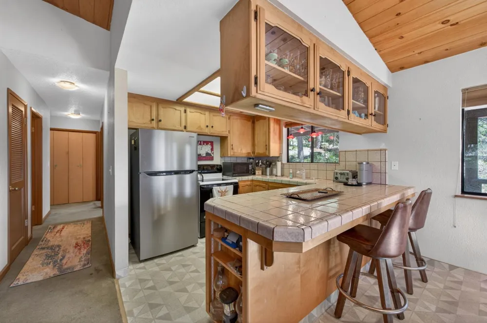 41962 Saddleback Road Shaver Lake, CA 93664