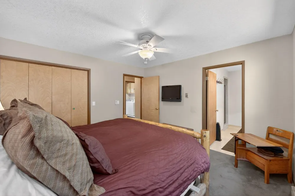 41962 Saddleback Road Shaver Lake, CA 93664