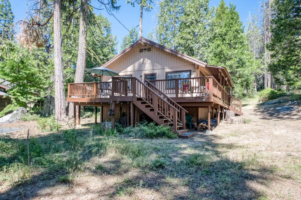 41962 Saddleback Road Shaver Lake, CA 93664