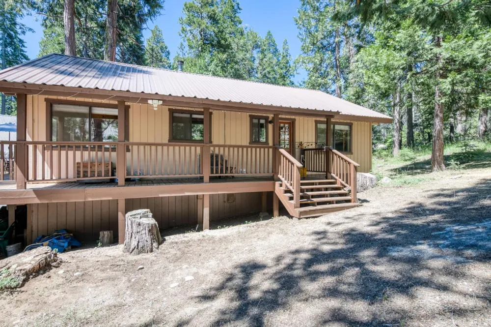 41962 Saddleback Road Shaver Lake, CA 93664
