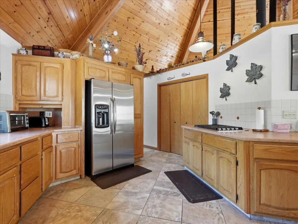 7273 Yosemite Park Way Yosemite West, CA 95389