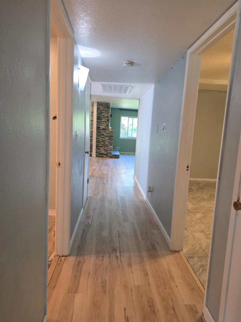 4857 West Avenue Fresno, CA 93705