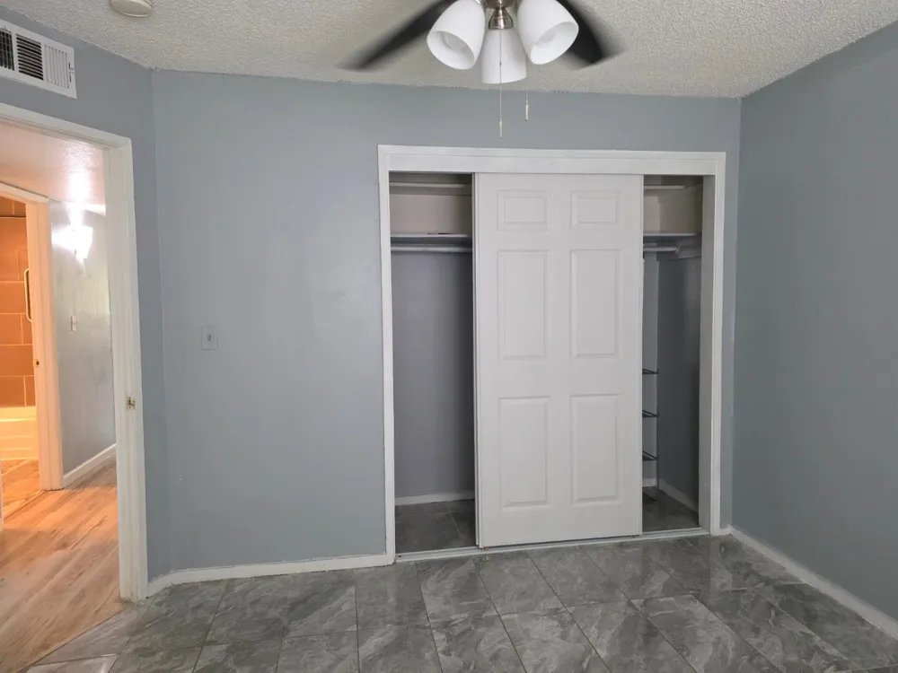 4857 West Avenue Fresno, CA 93705