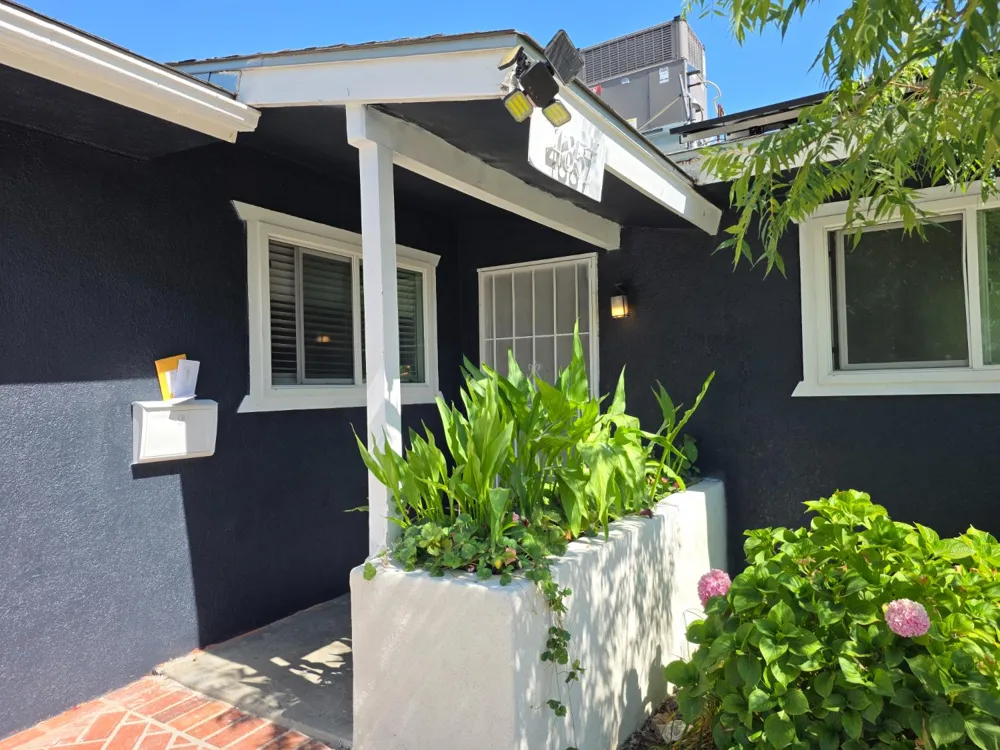 4857 West Avenue Fresno, CA 93705
