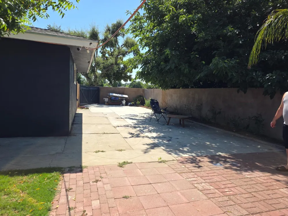4857 West Avenue Fresno, CA 93705