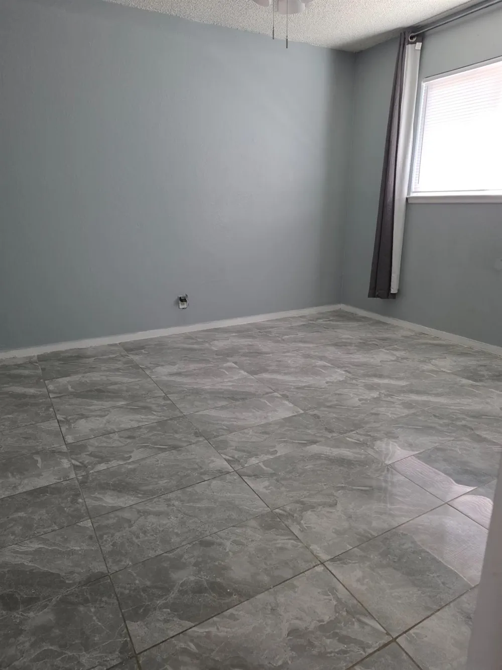 4857 West Avenue Fresno, CA 93705