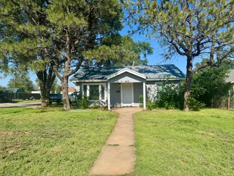 400 S Madden Street