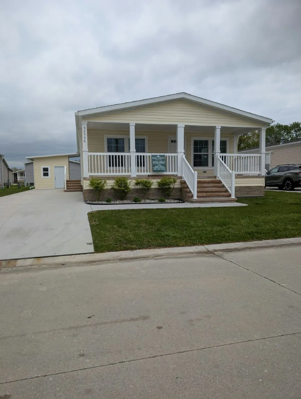 52520 Chestnut Ct., #161 Chesterfield, MI 48051