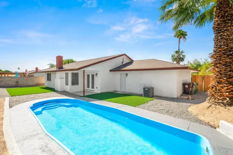 82142 W Solar Court
