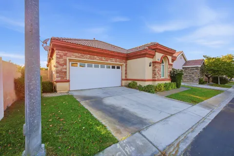 48423 Hepburn Drive