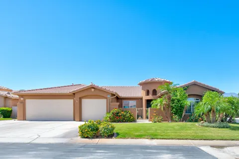 81129 La Reina Circle