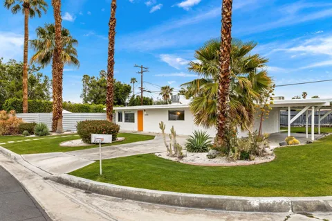 45720 Abronia Trail