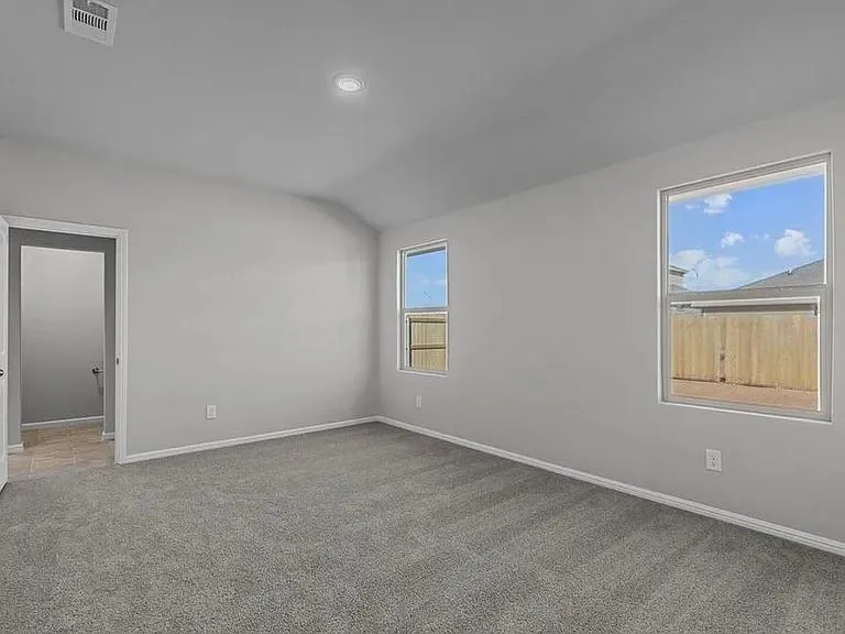 7703 Yellow Jacket Road Odessa, TX 79765