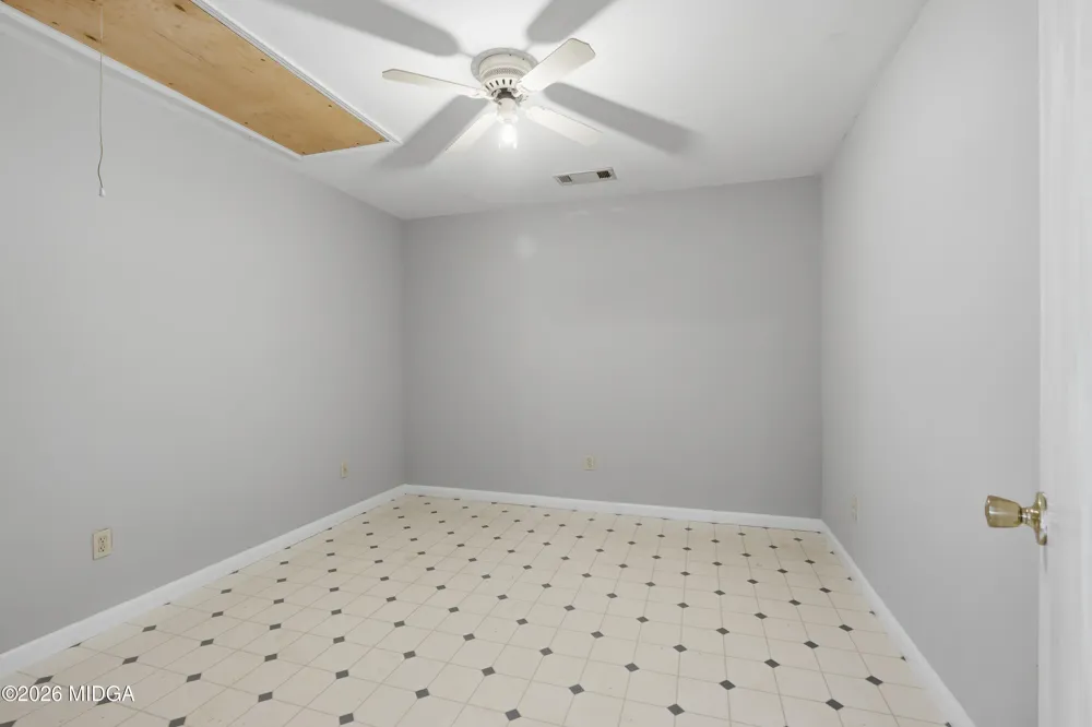 202 Everett Square Fort Valley, GA 31030