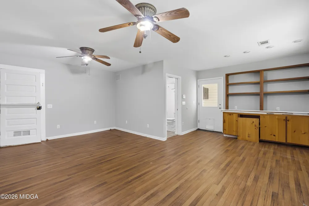 202 Everett Square Fort Valley, GA 31030
