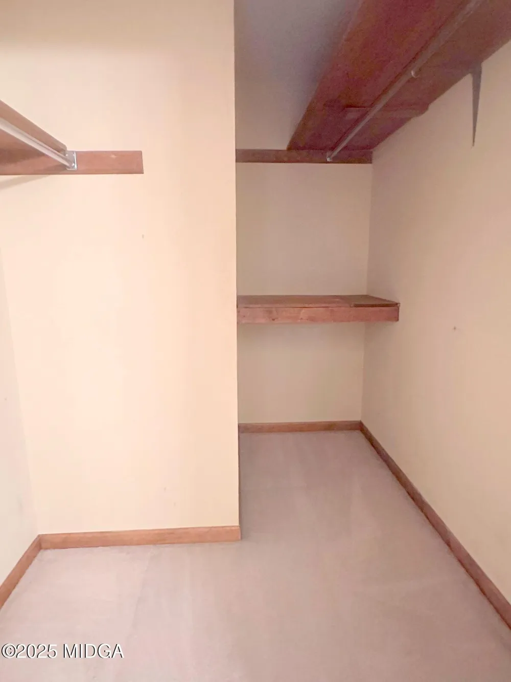 2777 Glen Echo Drive Lizella, GA 31052