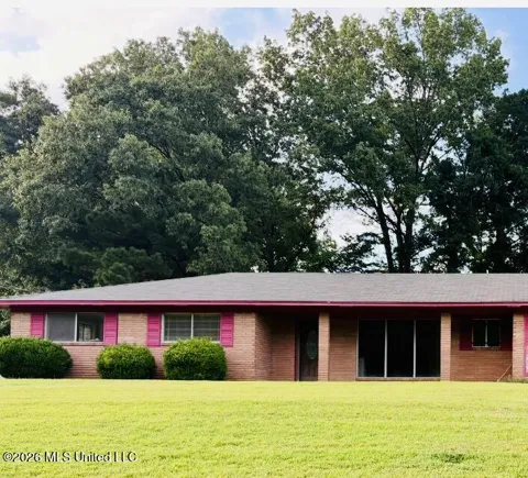 105 Strothers Drive