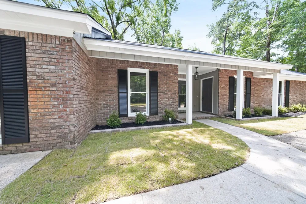 41 Collins Drive Box Springs, GA 31801