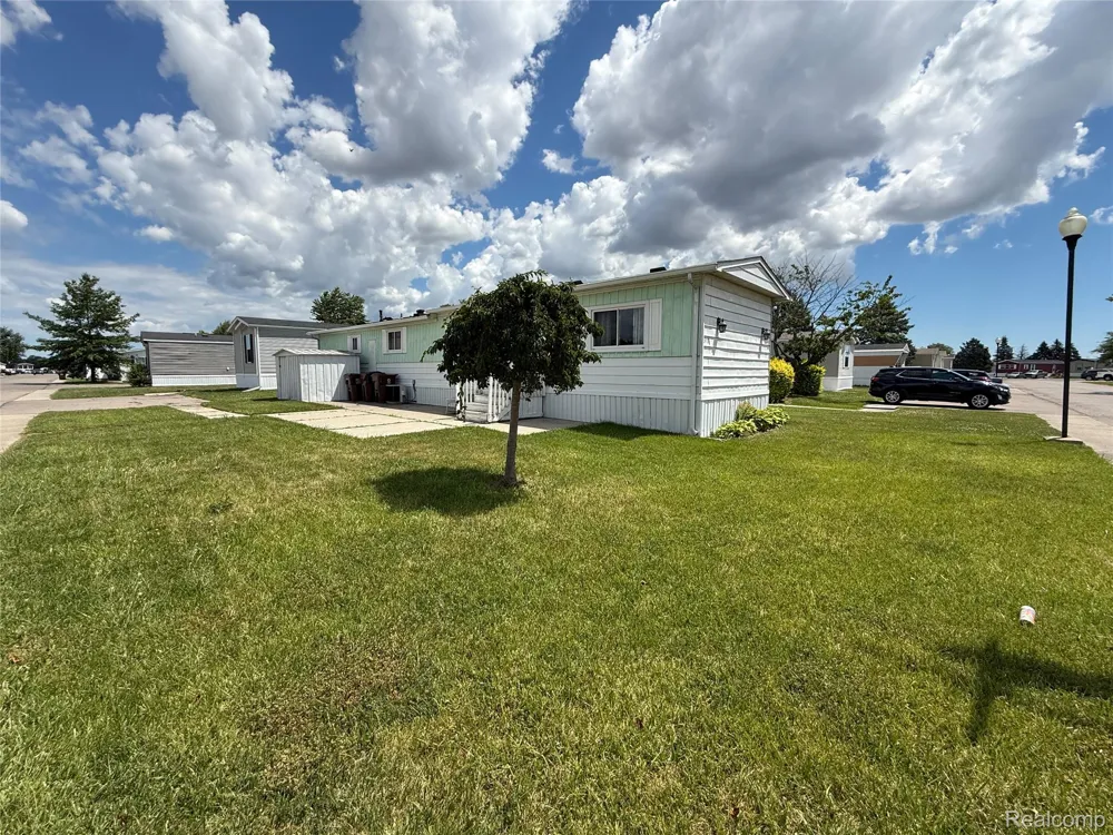 313 Huntington #11 Frenchtown Township, MI 48166