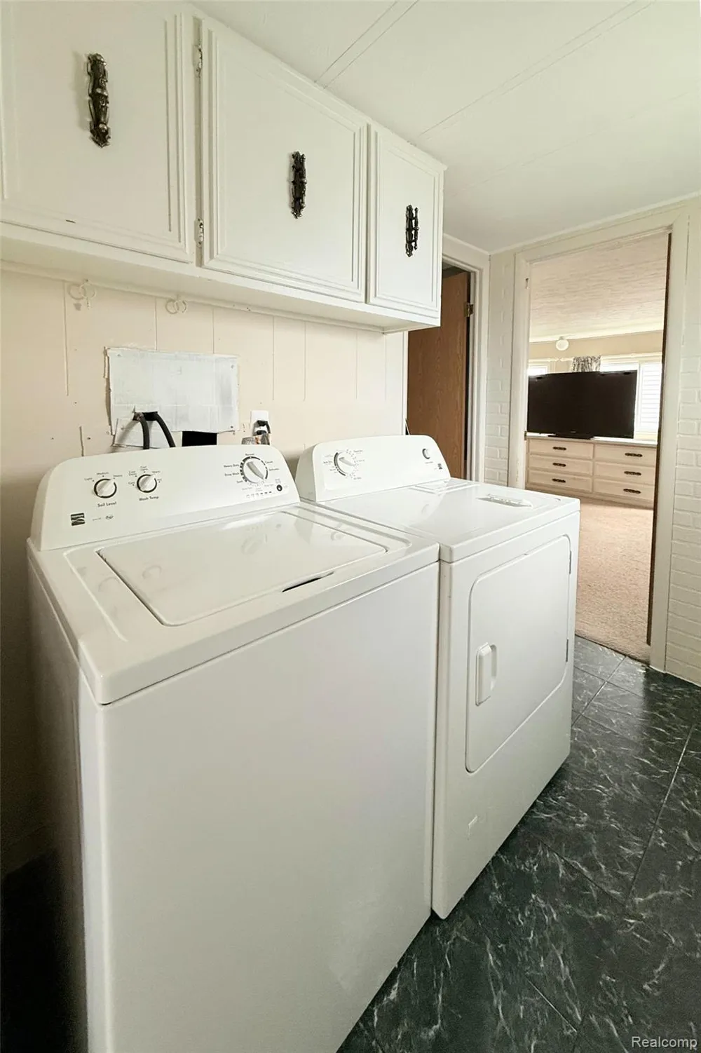 313 Huntington #11 Frenchtown Township, MI 48166