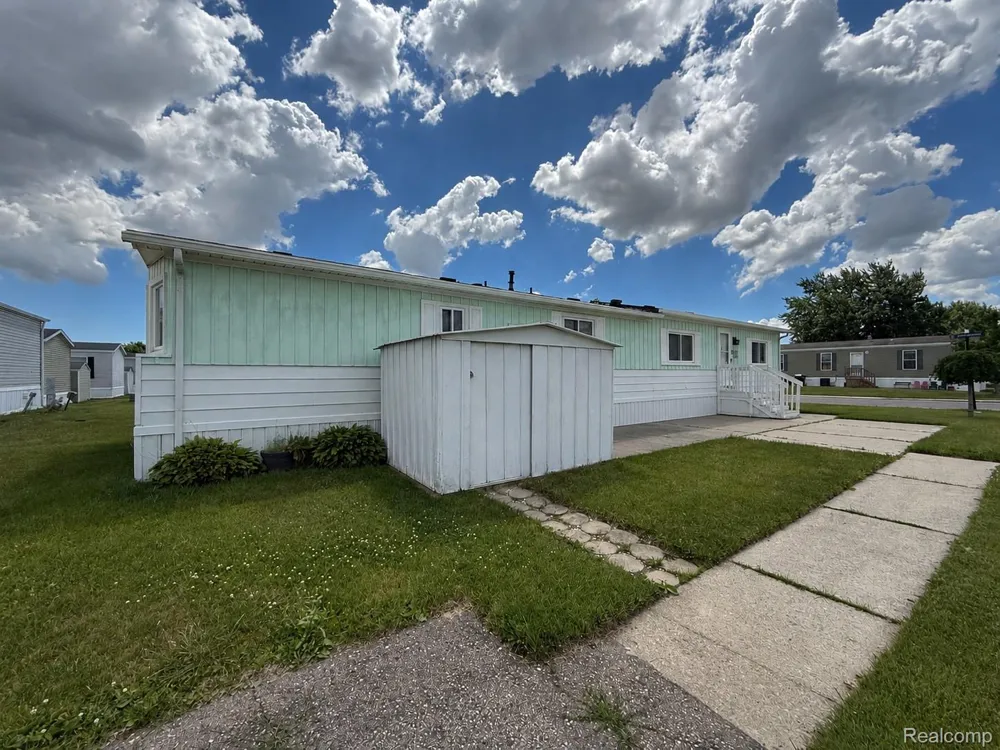 313 Huntington #11 Frenchtown Township, MI 48166