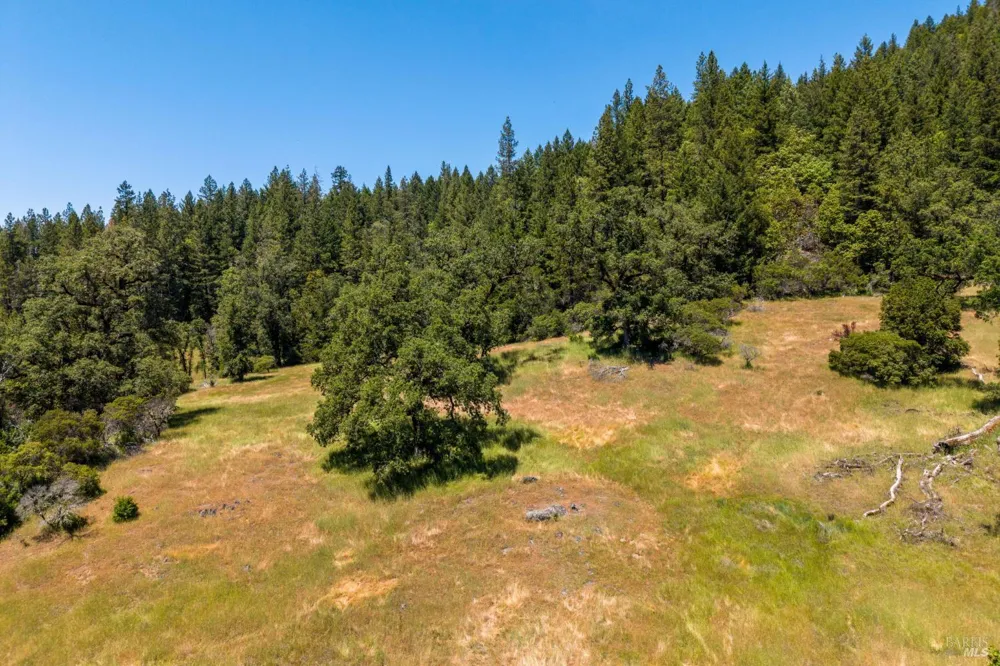 45455 Highway 101 Laytonville, CA 95454