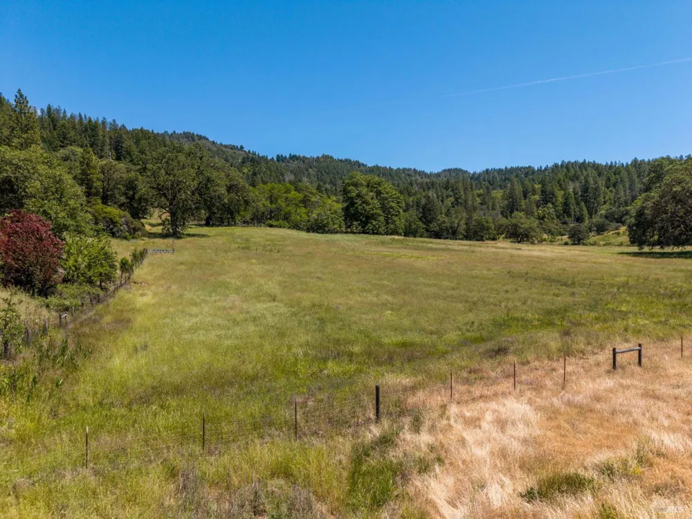 45455 Highway 101 Laytonville, CA 95454