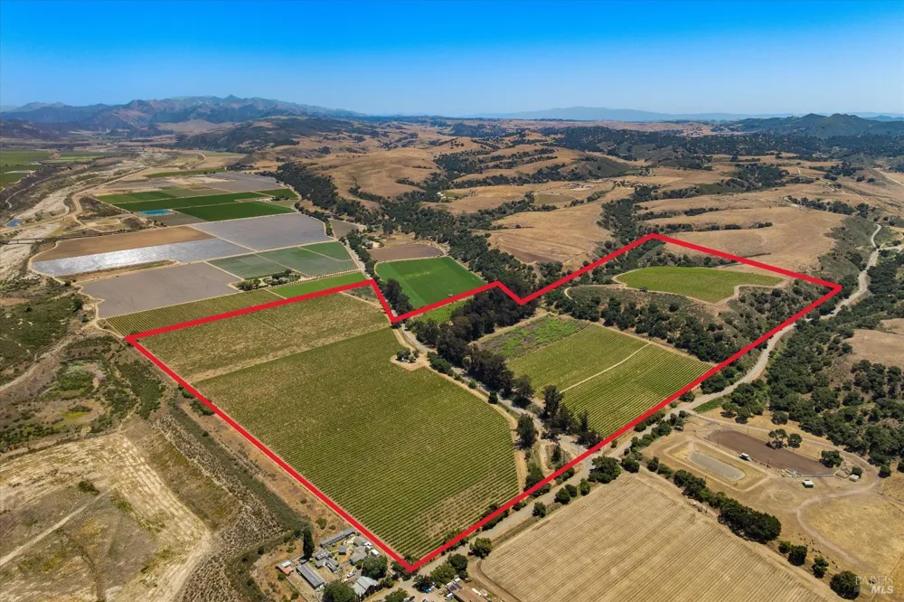 5533 Foxen Canyon Road Santa Maria, CA 93454