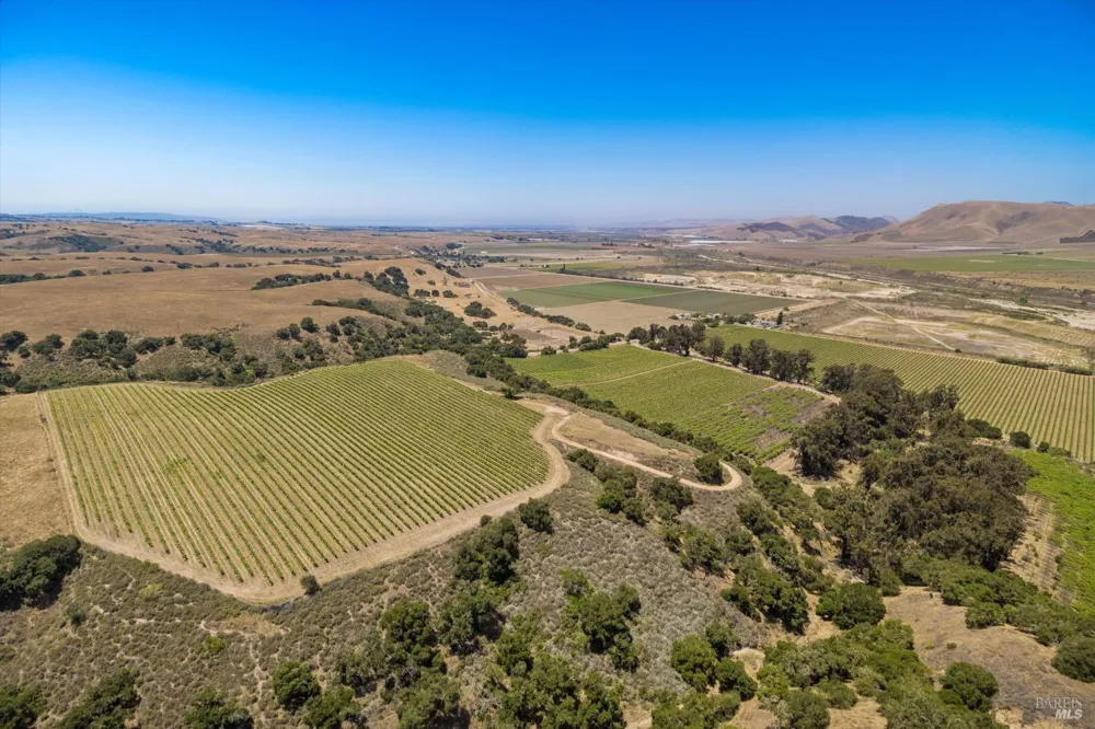 5533 Foxen Canyon Road Santa Maria, CA 93454