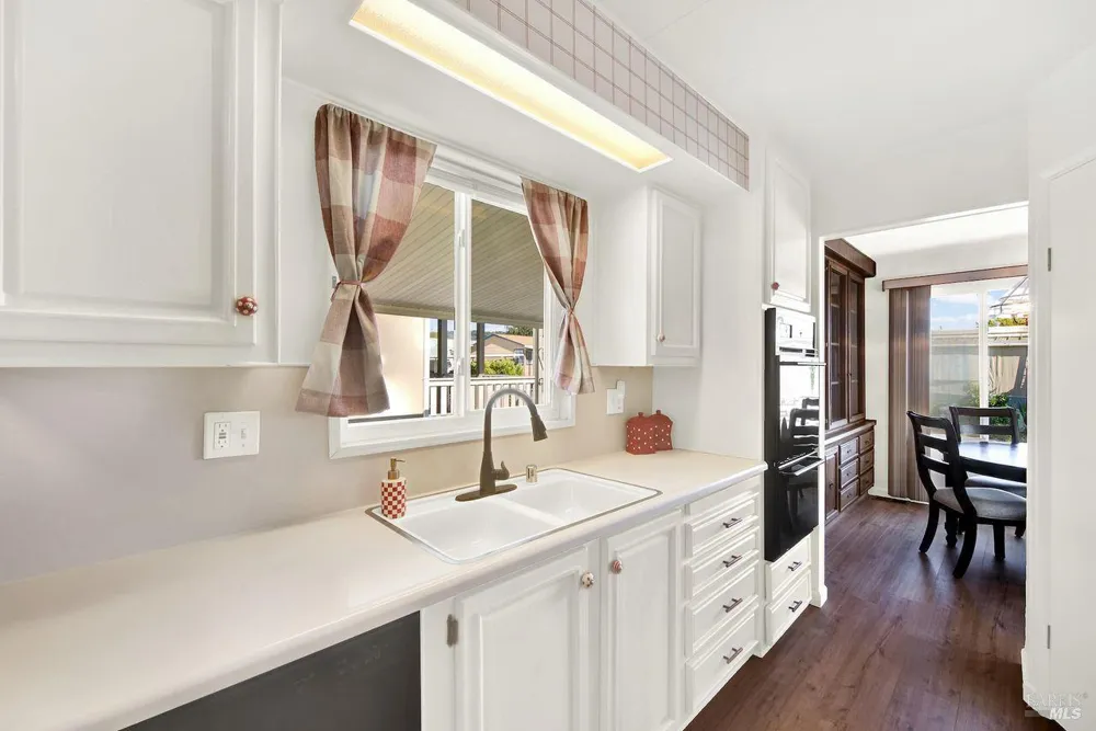 132 Cabana Drive Napa, CA 94558